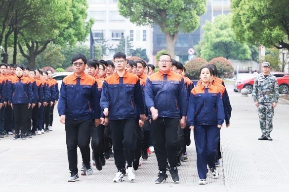 无极4靠谱吗